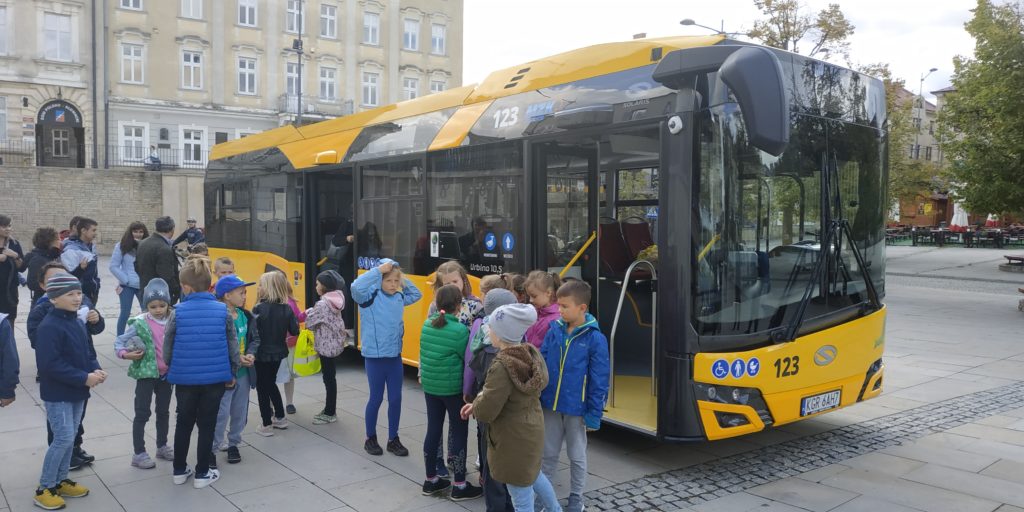 Ekologiczny autobus w mieście Gorlice