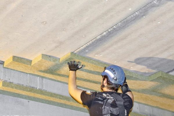 Izolacja stropu nad piwnicą